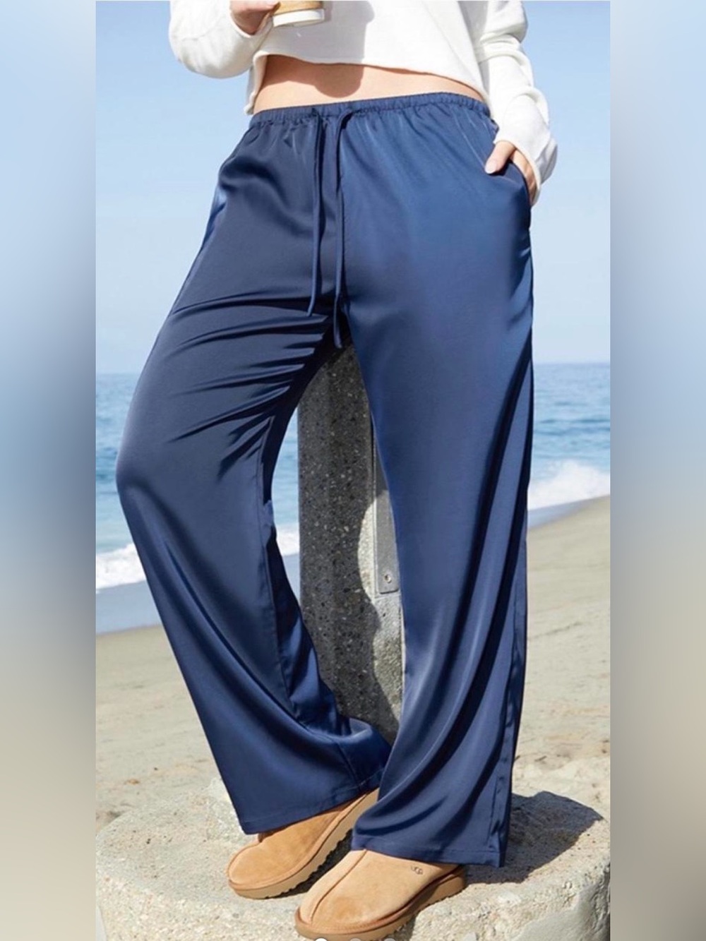 Brandy Melville Women’s NWT Navy Drawstring Satin Pants - One Size